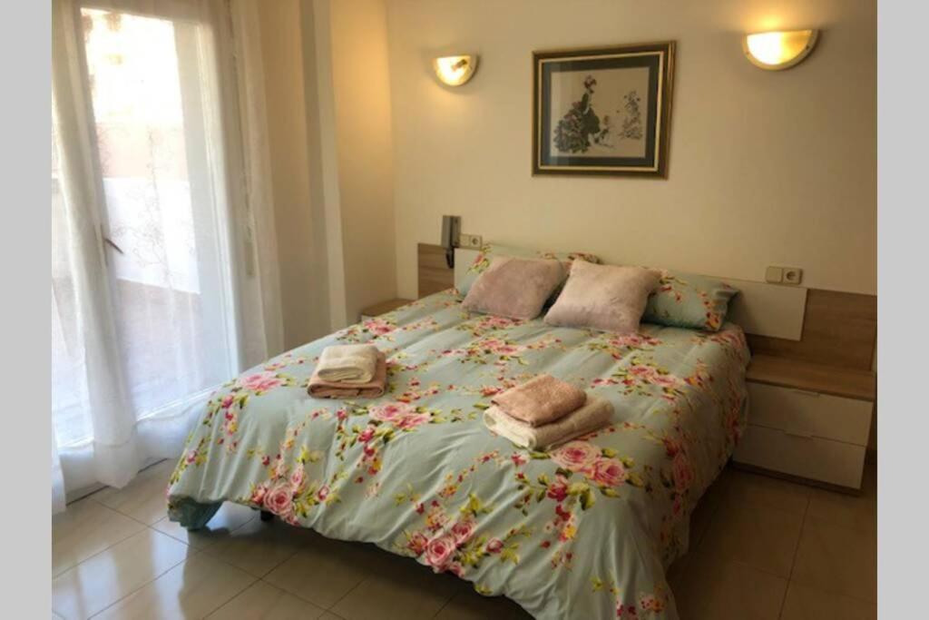 Comode Apartament Al Bell Mig De 赫罗纳 外观 照片