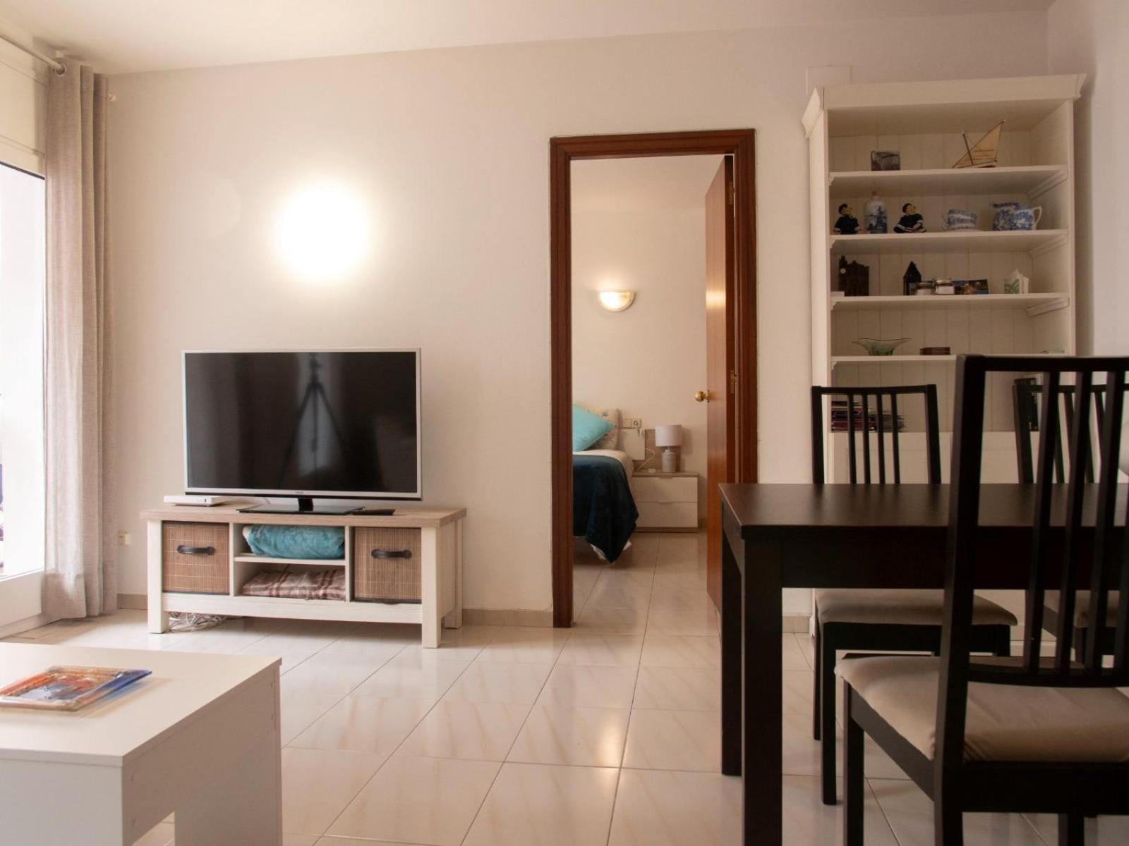 Comode Apartament Al Bell Mig De 赫罗纳 外观 照片